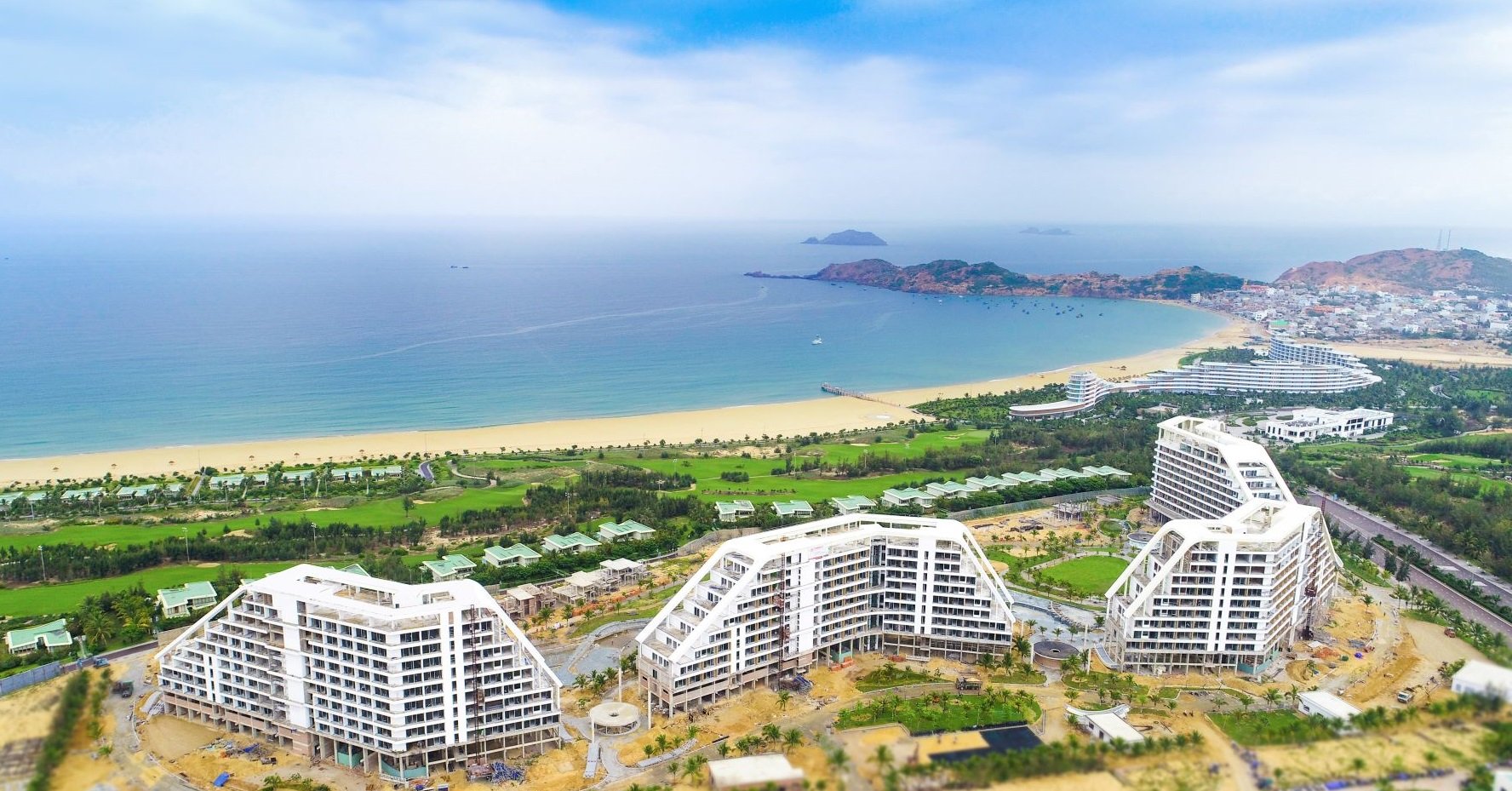 Tập đoàn FLC chuẩn bị khánh thành khách sạn lớn nhất Việt Nam tại Quy Nhơn